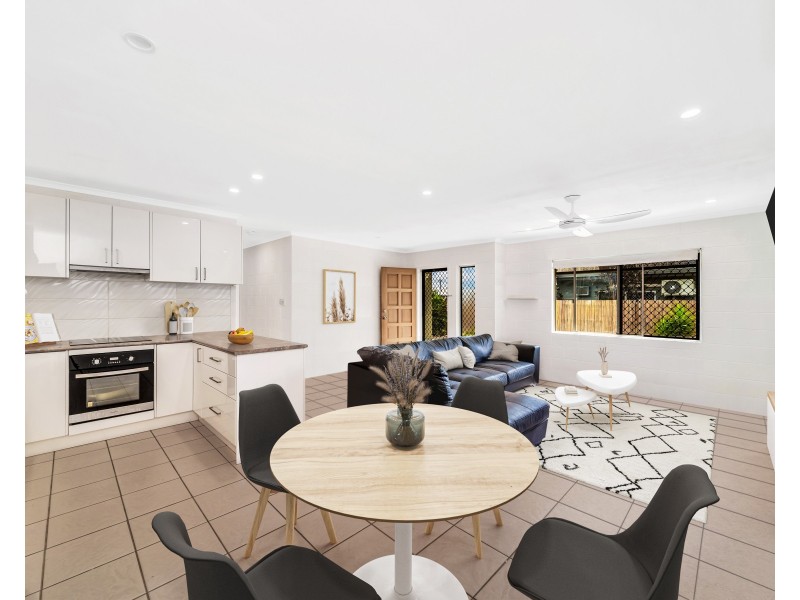 24 Mintaro Crescent, Woree QLD 4868