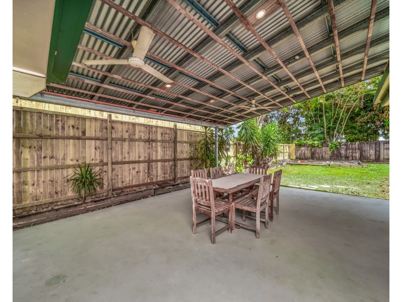 24 Mintaro Crescent, Woree QLD 4868