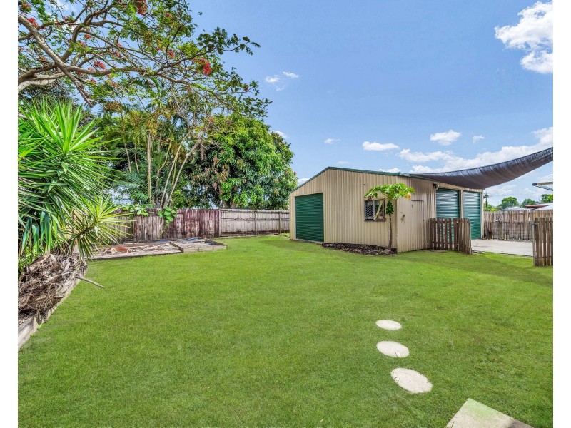 24 Mintaro Crescent, Woree QLD 4868