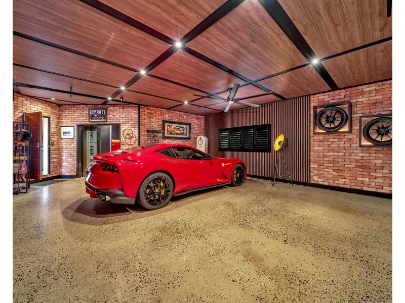 6 Strutton Place, Mooroobool QLD 4870