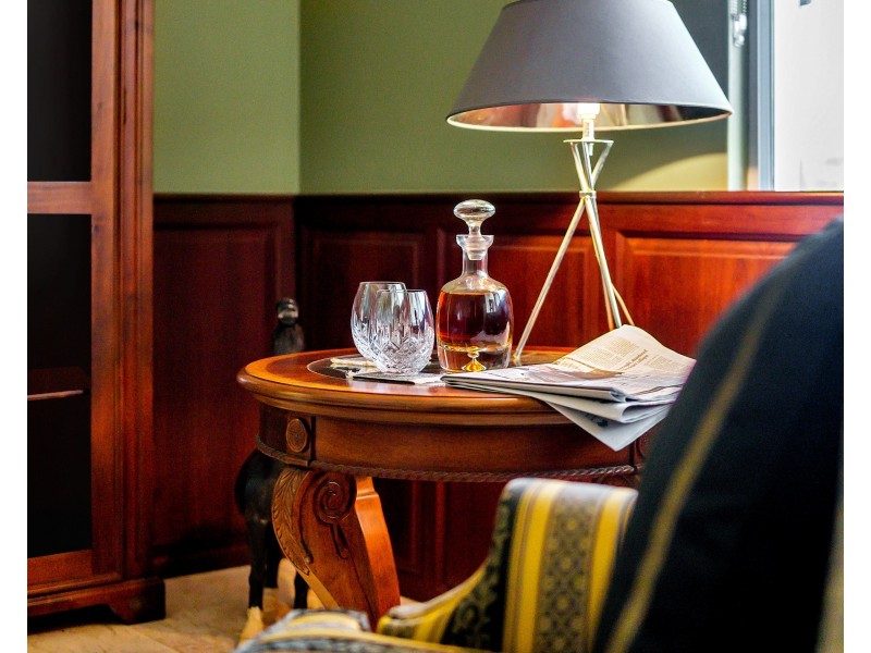 6 Strutton Place, Mooroobool QLD 4870