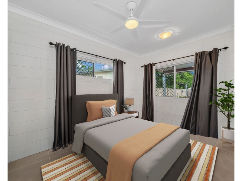 5 Pearl Close, Bayview Heights QLD 4868
