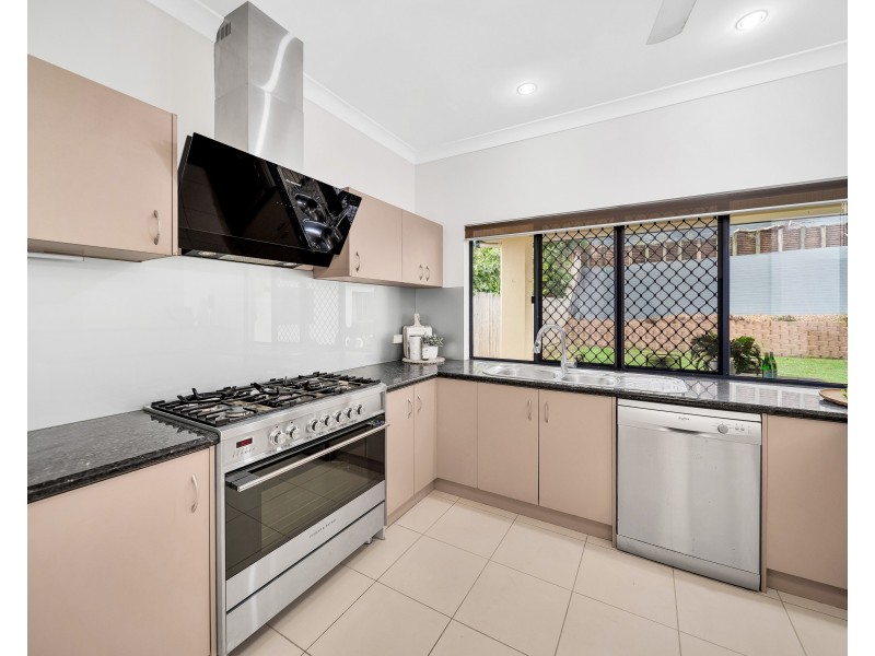 20 Greendale Close, Brinsmead QLD 4870
