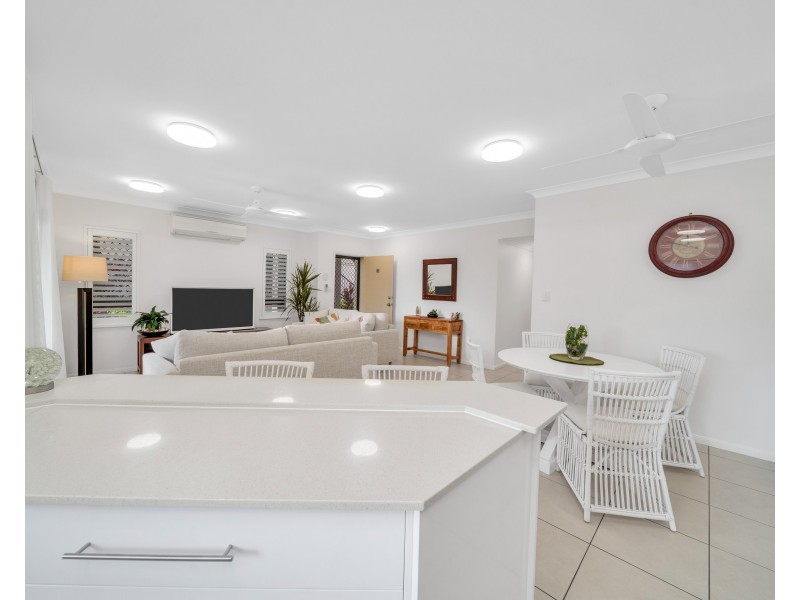 45/1-15 Robson Street, Mooroobool QLD 4870