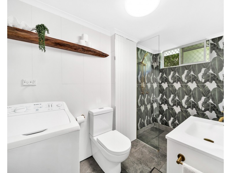 3/211 Lake Street, Cairns North QLD 4870