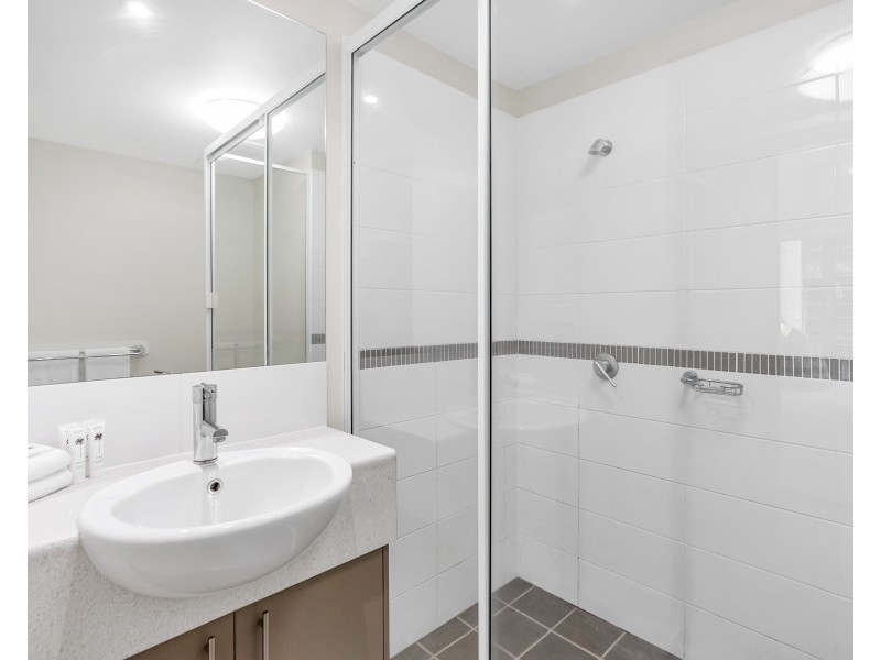 5/110-114 Collins Avenue, Edge Hill QLD 4870