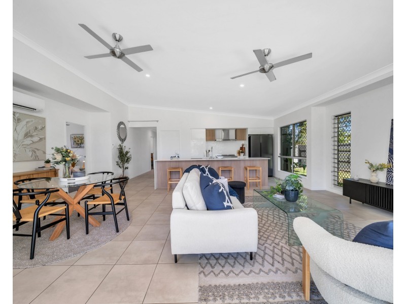 53 Koppen Terrace, Mooroobool QLD 4870