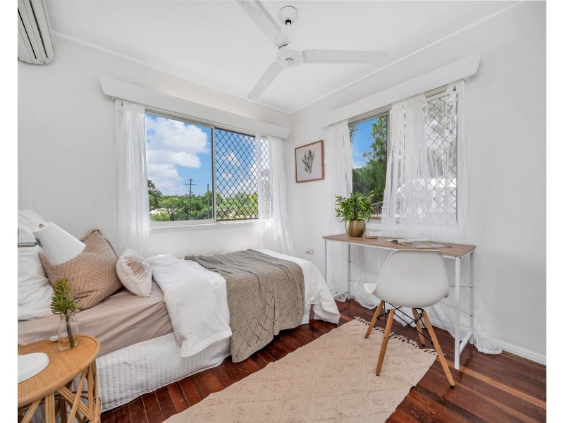 77 Mansfield Street, Earlville QLD 4870