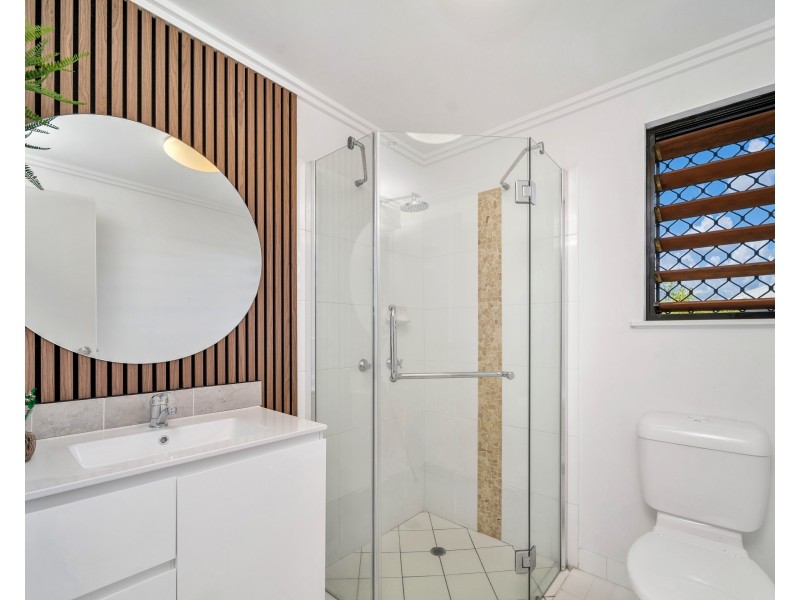 103/1 Maytown Close, Manoora QLD 4870