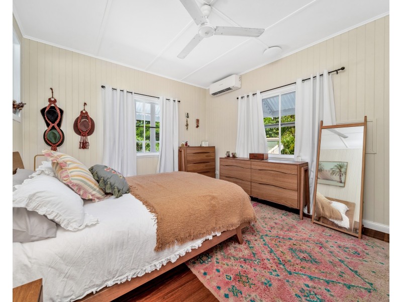 388 Mcleod Street, Cairns North QLD 4870