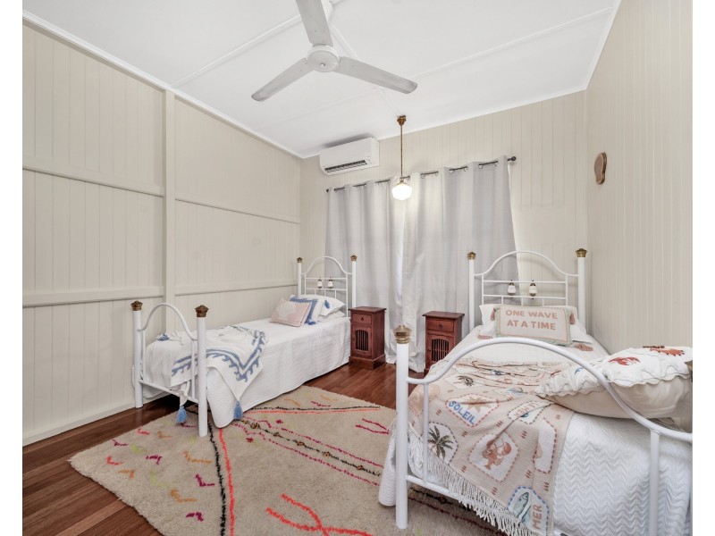 388 Mcleod Street, Cairns North QLD 4870
