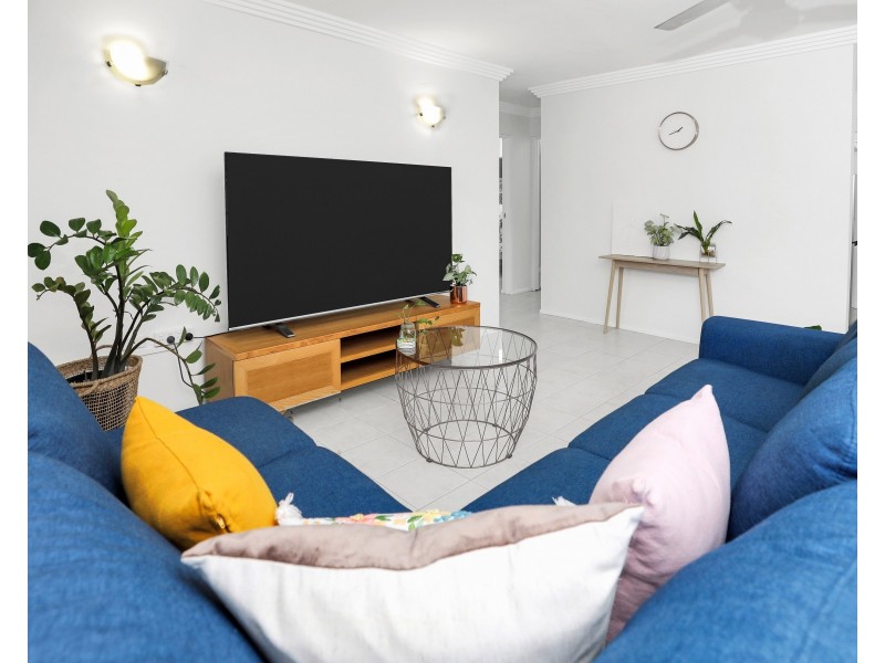 4/120 Greenslopes Street, Edge Hill QLD 4870