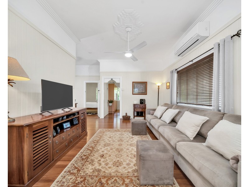 28 Rowe Street, Earlville QLD 4870