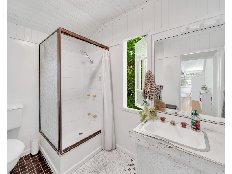 28 Rowe Street, Earlville QLD 4870