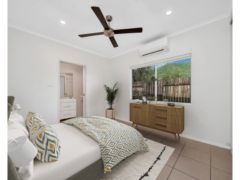 10 Jarrad Close, Mooroobool QLD 4870