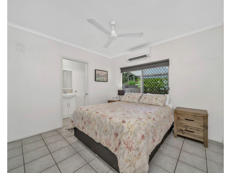 80 Bathurst Drive, Bentley Park QLD 4869