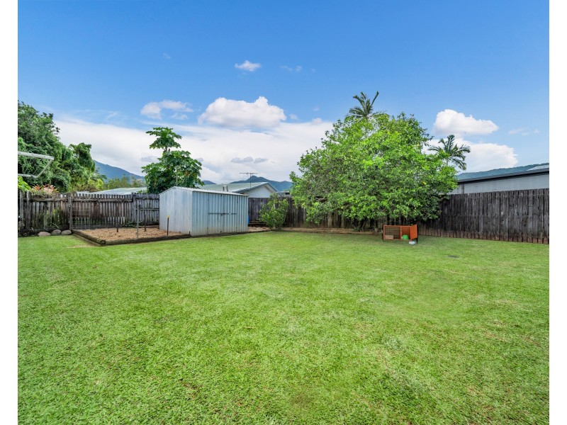 80 Bathurst Drive, Bentley Park QLD 4869