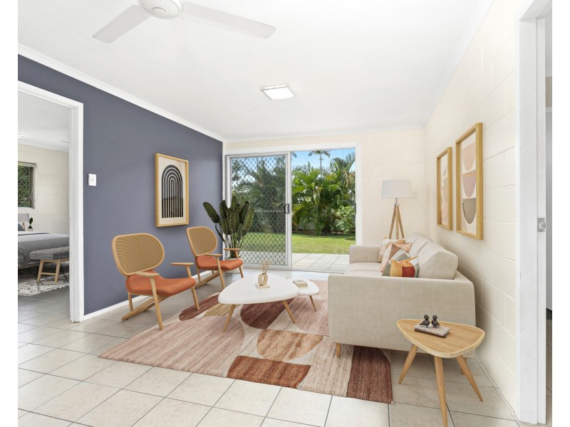 24 Lois Street, Mooroobool QLD 4870