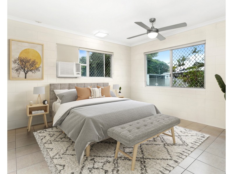 24 Lois Street, Mooroobool QLD 4870