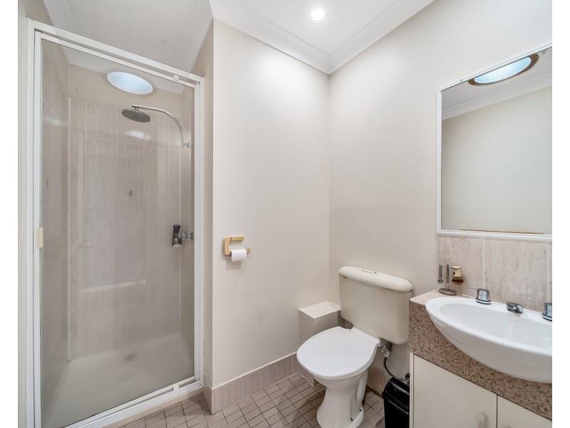 2/1-3 Sondrio Street, Woree QLD 4868