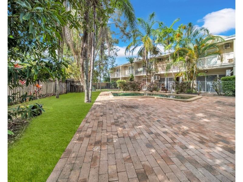 2/1-3 Sondrio Street, Woree QLD 4868