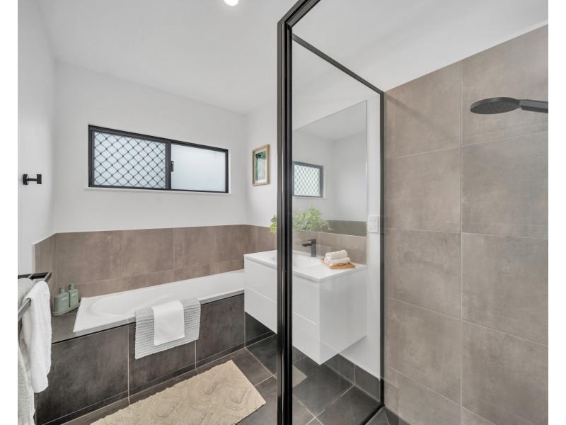 19C Master Circuit, Trinity Beach QLD 4879