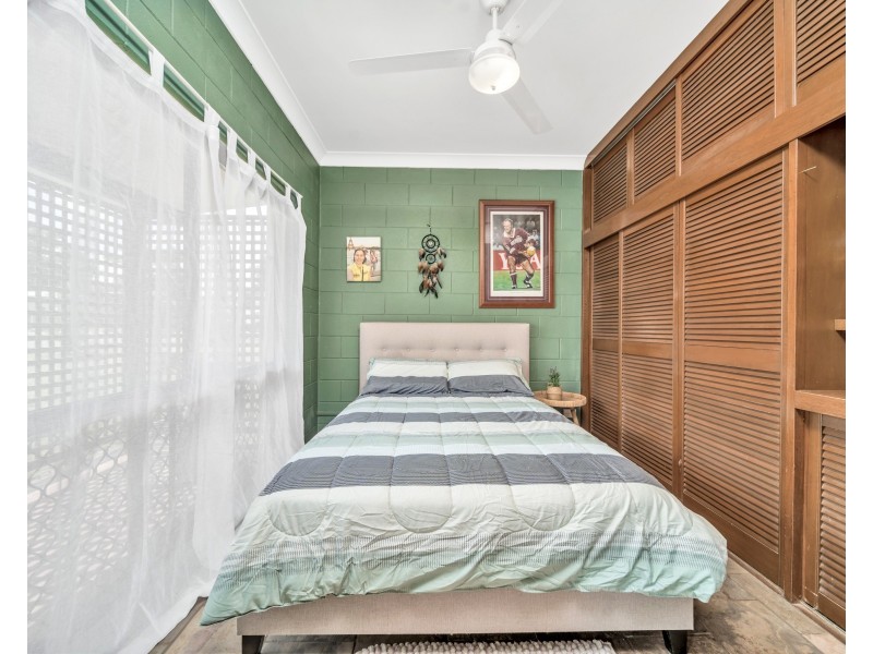 11 Ethel Close, Redlynch QLD 4870