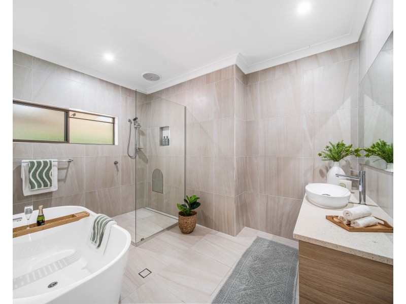 69-71 Dempsey Street, Gordonvale QLD 4865