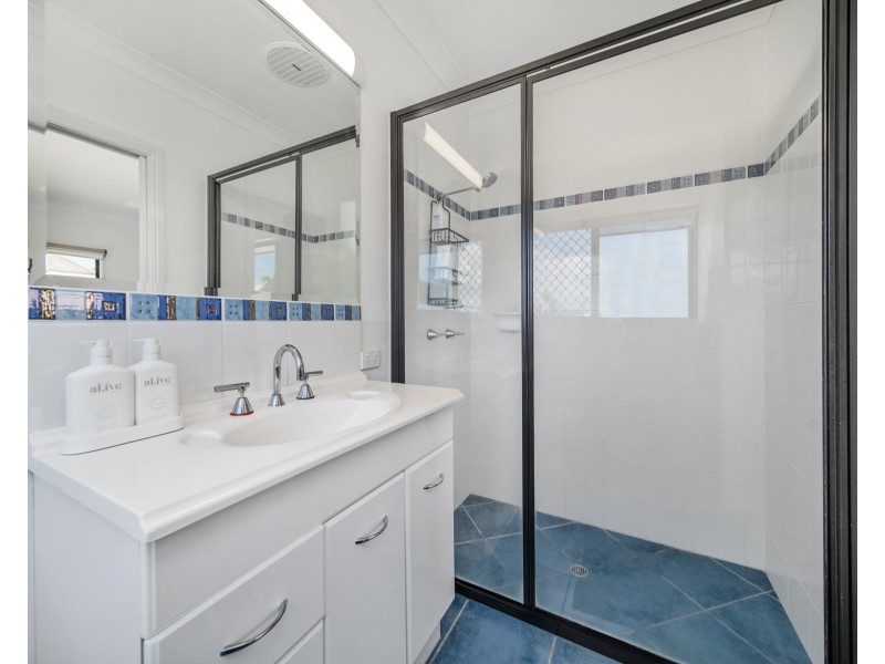 1 Red Gum Close, Mount Sheridan QLD 4868