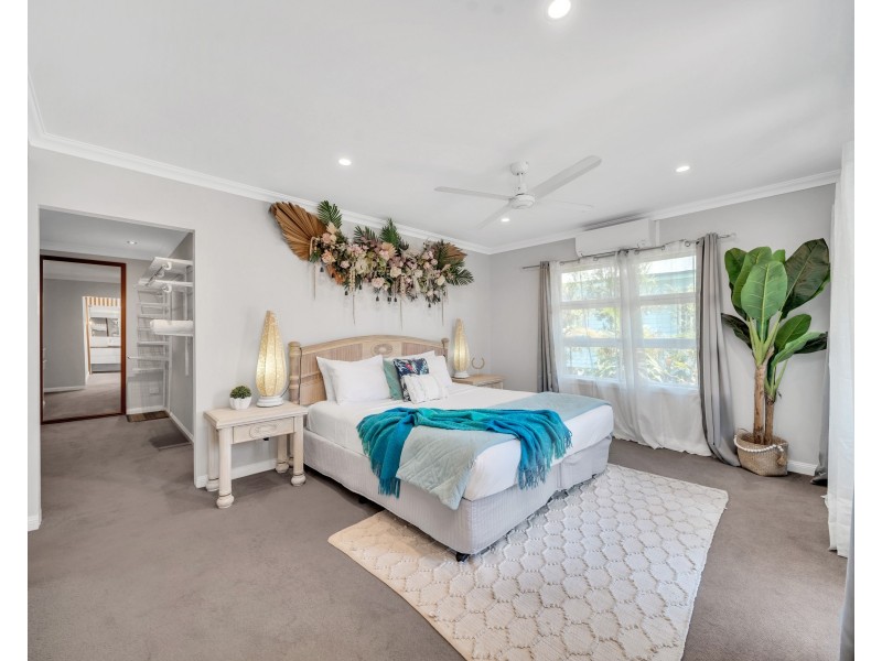 5 David Street, Manunda QLD 4870
