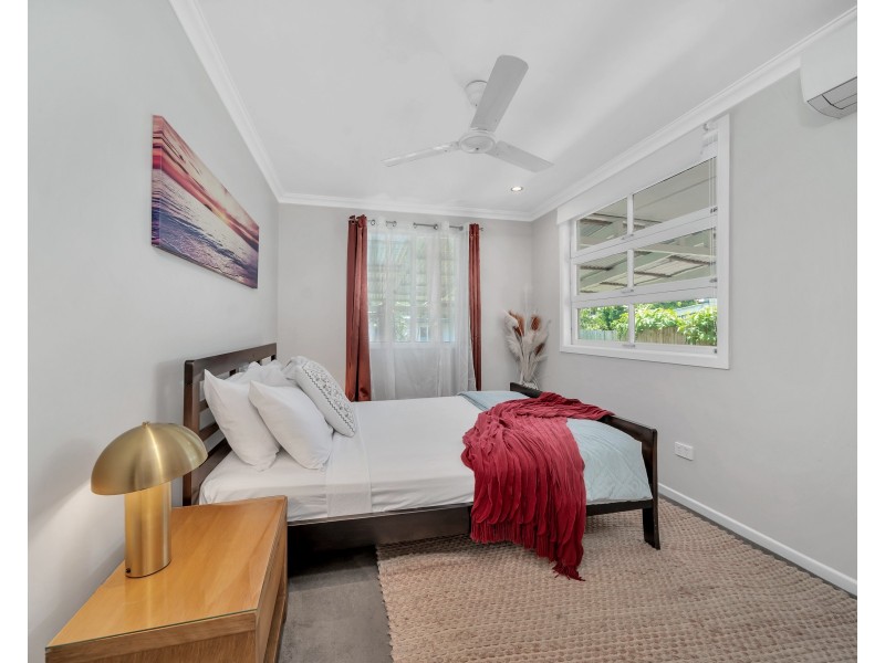 5 David Street, Manunda QLD 4870