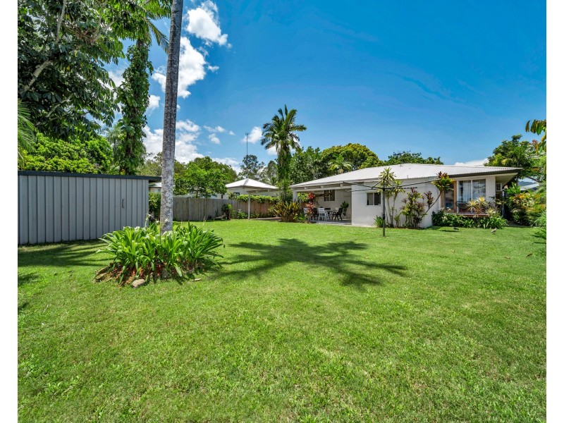 5 David Street, Manunda QLD 4870