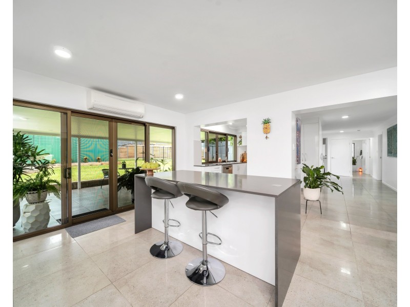 53 Park Street, Bayview Heights QLD 4868