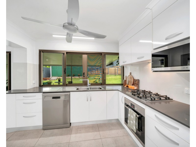 53 Park Street, Bayview Heights QLD 4868