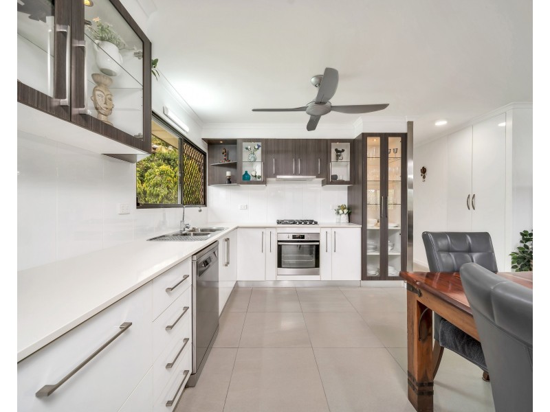 53 Park Street, Bayview Heights QLD 4868