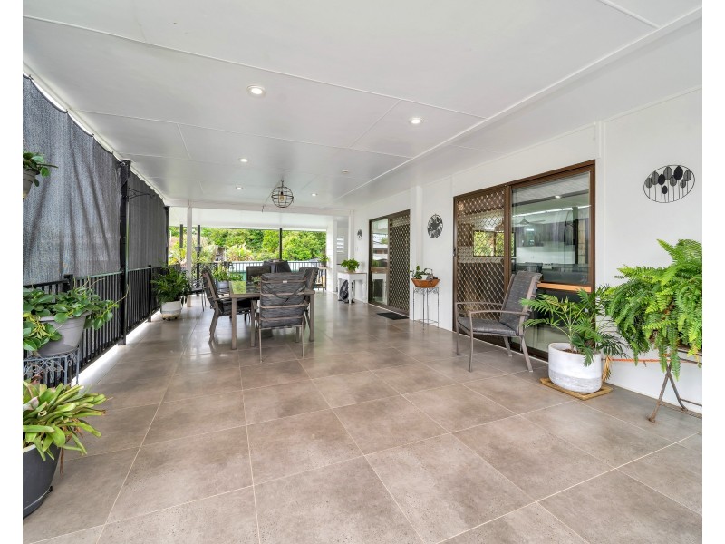 53 Park Street, Bayview Heights QLD 4868