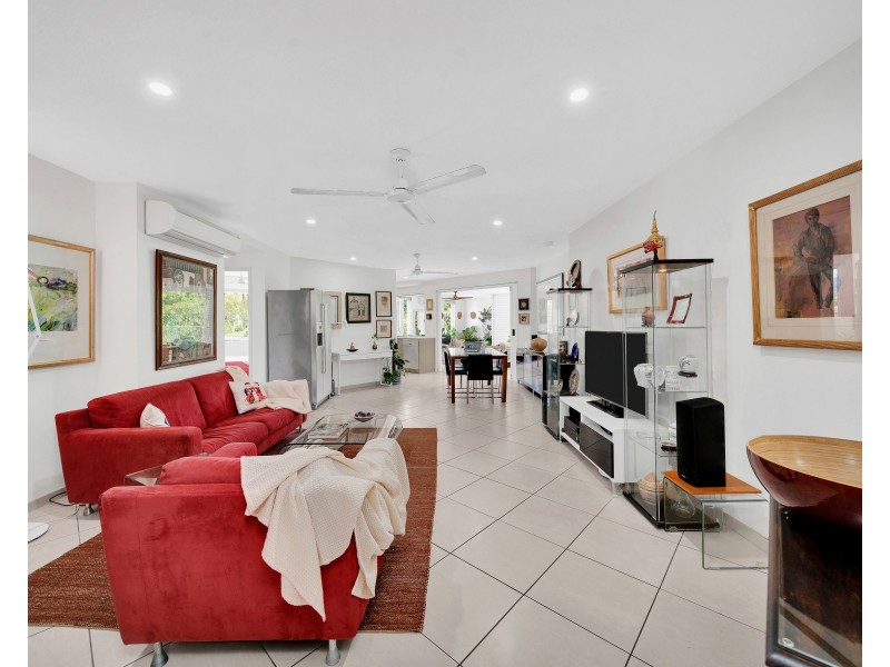11/21 Digger Street, Cairns North QLD 4870