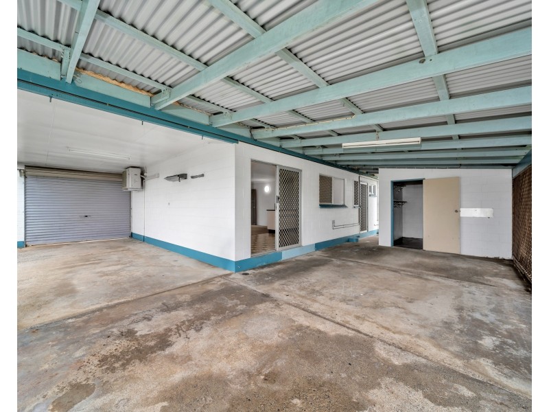 16 Windarra Street, Woree QLD 4868