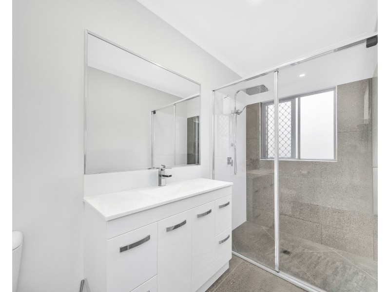 23 Senate Street, Bentley Park QLD 4869