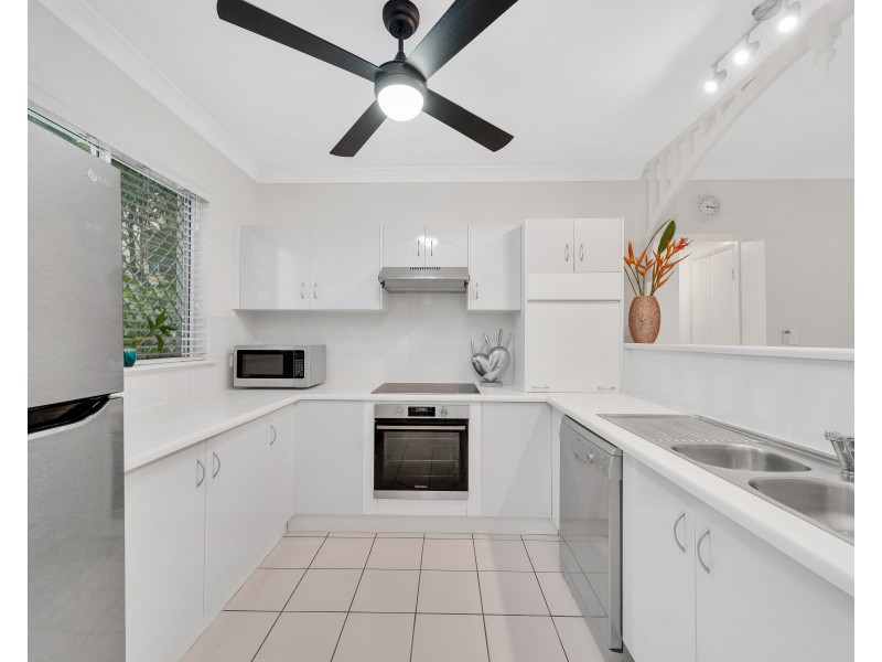 3/158-160 McLeod Street, Cairns North QLD 4870