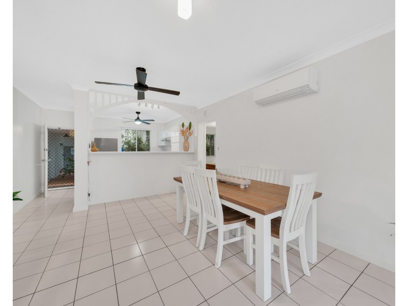 3/158-160 McLeod Street, Cairns North QLD 4870