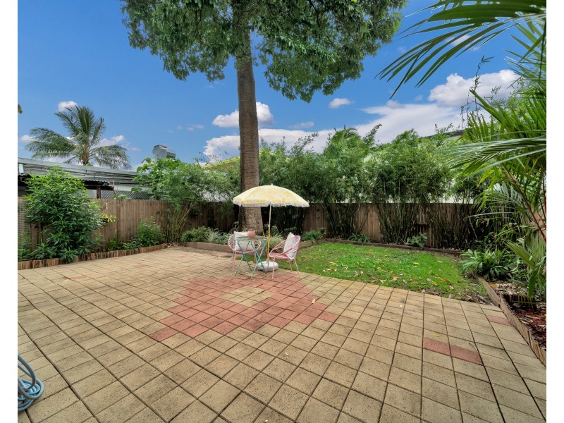 3/158-160 McLeod Street, Cairns North QLD 4870