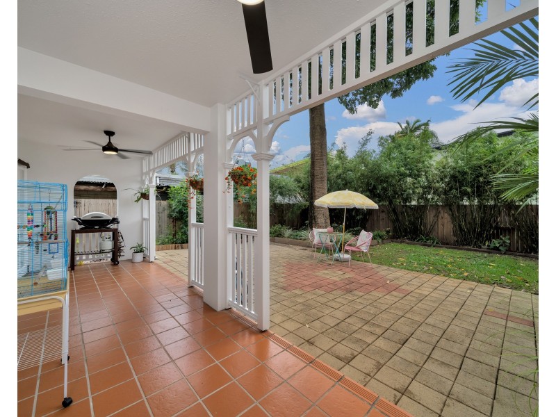 3/158-160 McLeod Street, Cairns North QLD 4870