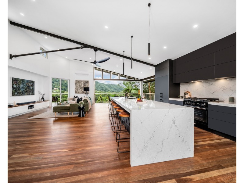 20 Bel-Air Drive, Whitfield QLD 4870
