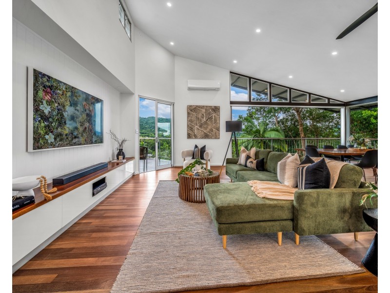 20 Bel-Air Drive, Whitfield QLD 4870