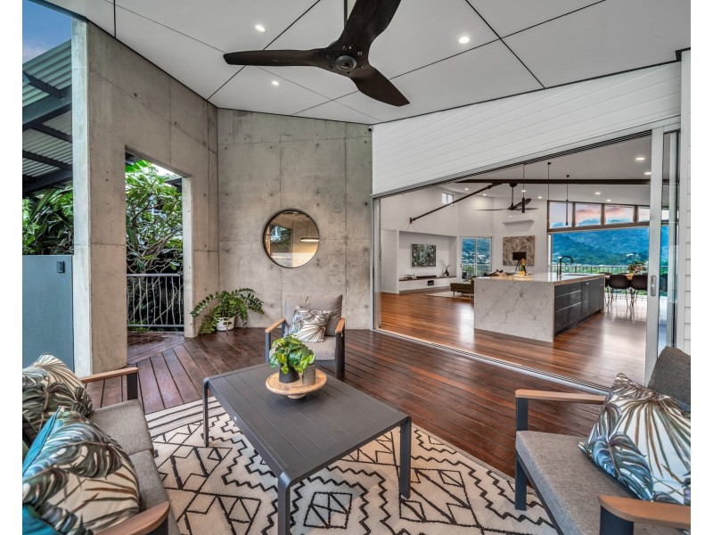 20 Bel-Air Drive, Whitfield QLD 4870