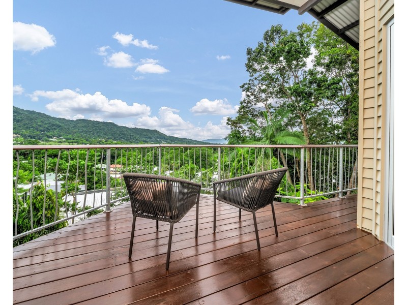20 Bel-Air Drive, Whitfield QLD 4870