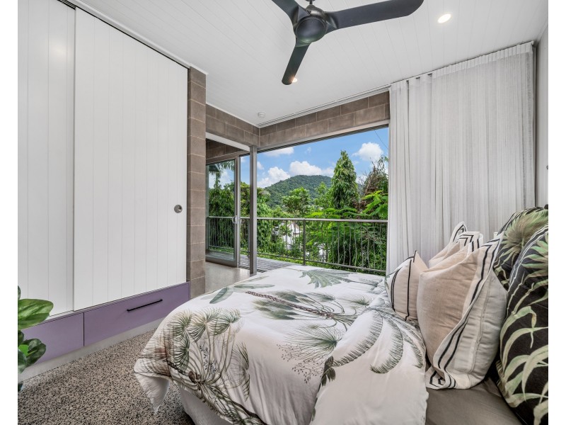 20 Bel-Air Drive, Whitfield QLD 4870