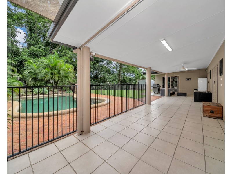 12 Delaney Close, Kanimbla QLD 4870