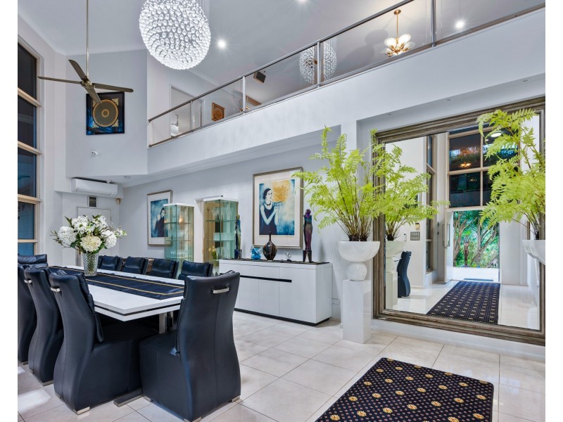 35 Chirio Drive, Redlynch QLD 4870